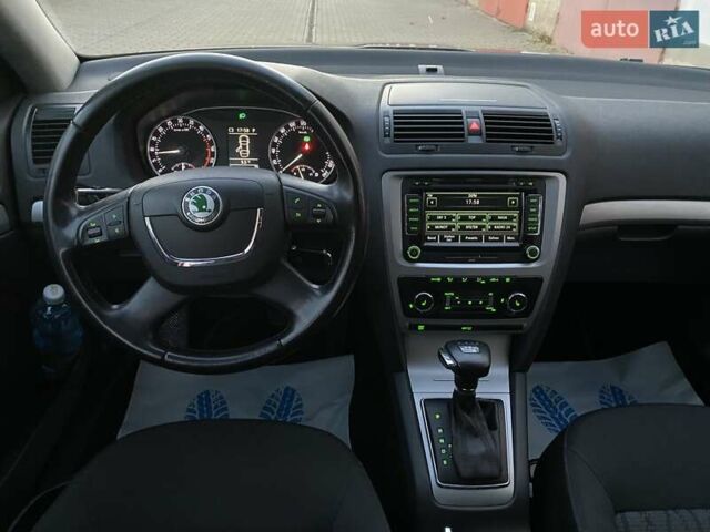 Черный Шкода Октавия, объемом двигателя 1.99 л и пробегом 277 тыс. км за 9450 $, фото 28 на Automoto.ua
