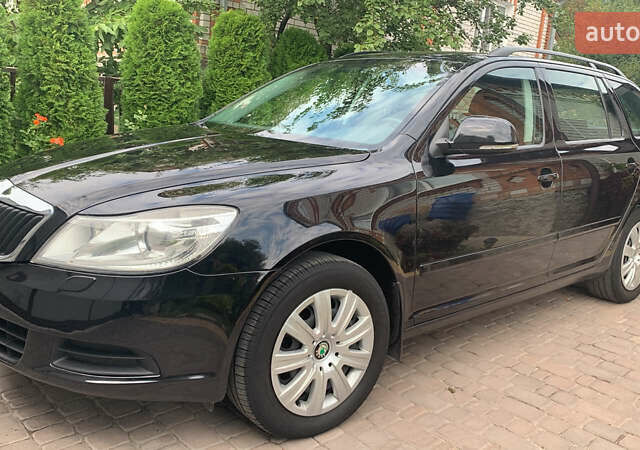 Чорний Шкода Октавія, об'ємом двигуна 1.6 л та пробігом 203 тис. км за 8900 $, фото 11 на Automoto.ua