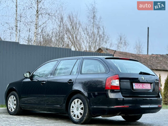 Черный Шкода Октавия, объемом двигателя 1.6 л и пробегом 202 тыс. км за 7490 $, фото 106 на Automoto.ua