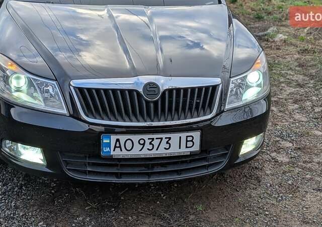 Черный Шкода Октавия, объемом двигателя 1.39 л и пробегом 258 тыс. км за 7200 $, фото 25 на Automoto.ua