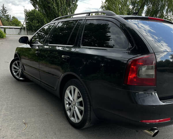 Черный Шкода Октавия, объемом двигателя 1.6 л и пробегом 220 тыс. км за 8750 $, фото 4 на Automoto.ua