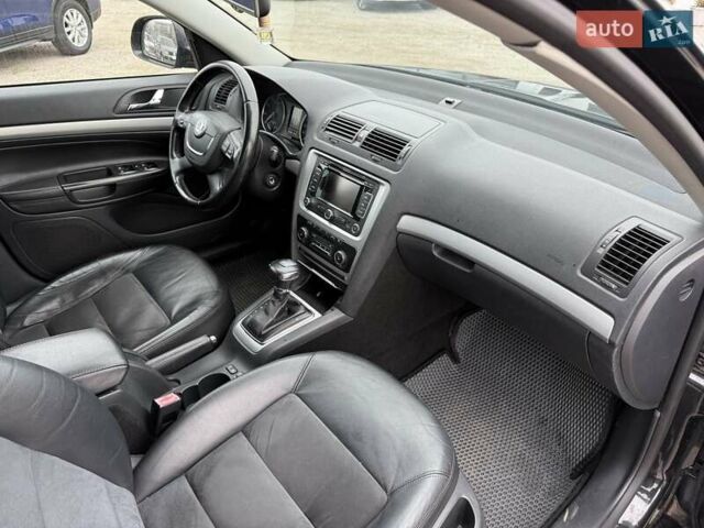 Черный Шкода Октавия, объемом двигателя 1.39 л и пробегом 219 тыс. км за 8300 $, фото 16 на Automoto.ua