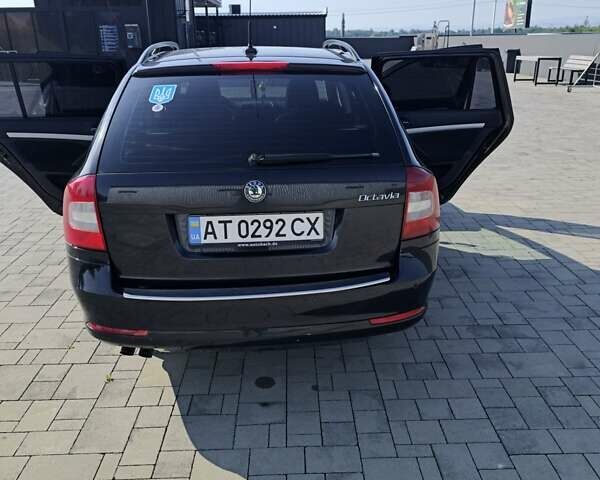 Черный Шкода Октавия, объемом двигателя 1.97 л и пробегом 280 тыс. км за 9200 $, фото 16 на Automoto.ua