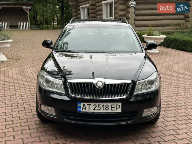 Черный Шкода Октавия, объемом двигателя 1.6 л и пробегом 224 тыс. км за 7800 $, фото 6 на Automoto.ua