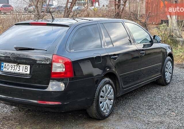 Черный Шкода Октавия, объемом двигателя 1.39 л и пробегом 258 тыс. км за 7200 $, фото 23 на Automoto.ua