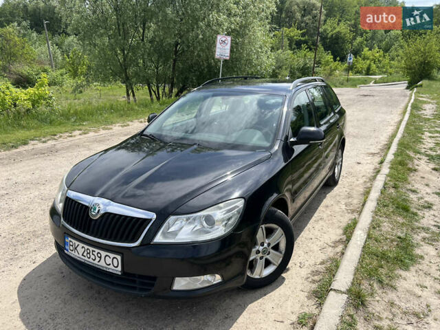 Черный Шкода Октавия, объемом двигателя 1.6 л и пробегом 265 тыс. км за 7500 $, фото 2 на Automoto.ua