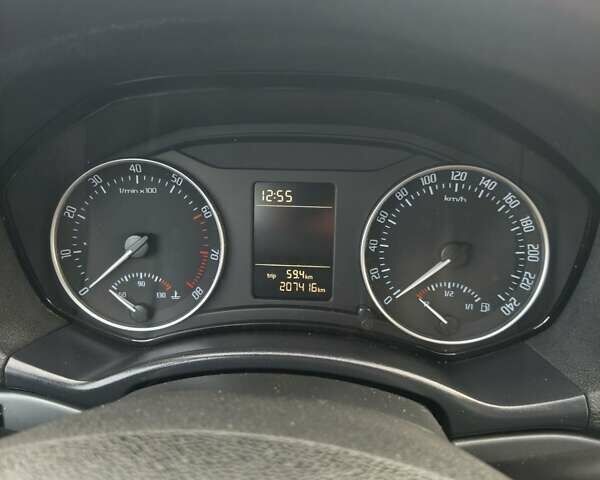 Черный Шкода Октавия, объемом двигателя 0 л и пробегом 210 тыс. км за 6300 $, фото 80 на Automoto.ua