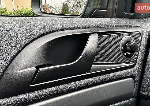 Чорний Шкода Октавія, об'ємом двигуна 1.6 л та пробігом 114 тис. км за 8299 $, фото 29 на Automoto.ua