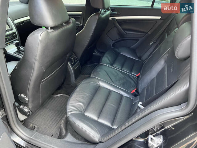 Черный Шкода Октавия, объемом двигателя 1.97 л и пробегом 316 тыс. км за 11500 $, фото 12 на Automoto.ua