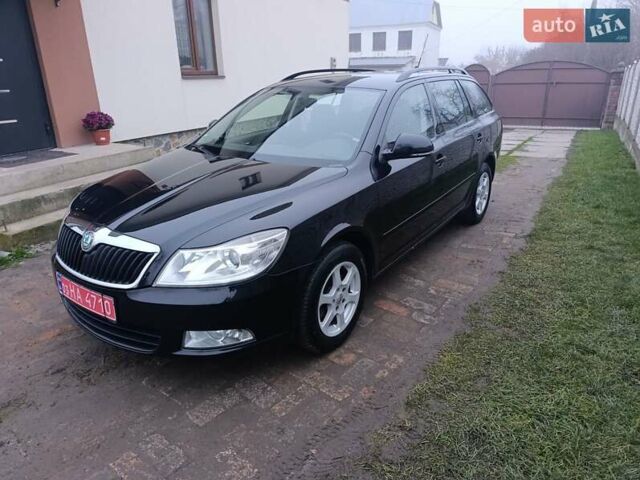 Черный Шкода Октавия, объемом двигателя 2 л и пробегом 249 тыс. км за 8600 $, фото 1 на Automoto.ua