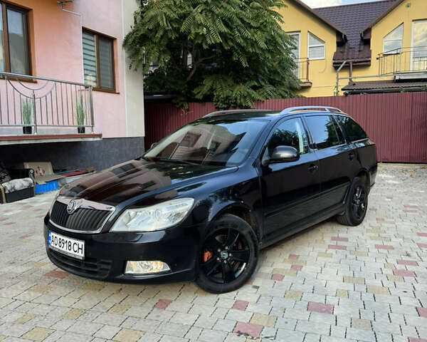 Шкода Октавія 2010 у Мукачеве на Automoto.ua Чорний Шкода Октавія, об'ємом двигуна 1.6 л та пробігом 290 тис. км за 6500 $, фото 4 на Automoto.ua