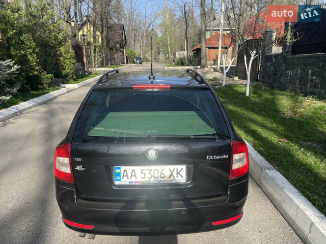 Черный Шкода Октавия, объемом двигателя 1.8 л и пробегом 216 тыс. км за 7600 $, фото 11 на Automoto.ua