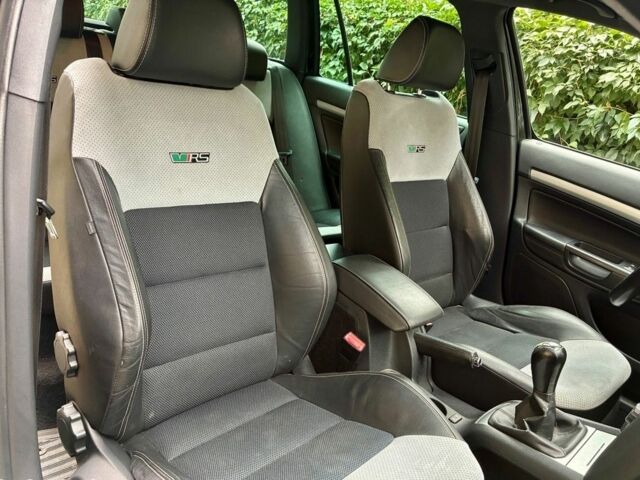 Чорний Шкода Октавія, об'ємом двигуна 2 л та пробігом 176 тис. км за 2300 $, фото 7 на Automoto.ua