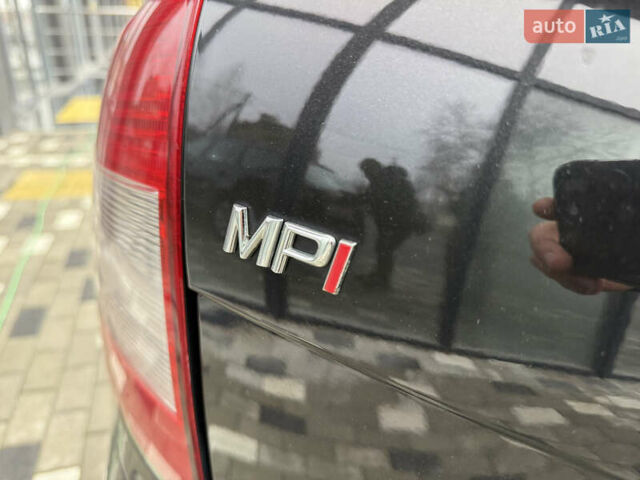 Чорний Шкода Октавія, об'ємом двигуна 1.6 л та пробігом 157 тис. км за 9000 $, фото 23 на Automoto.ua