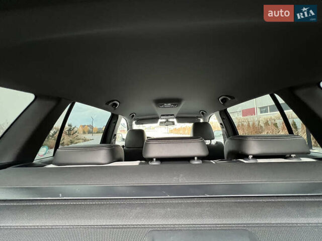 Черный Шкода Октавия, объемом двигателя 2 л и пробегом 265 тыс. км за 11950 $, фото 80 на Automoto.ua