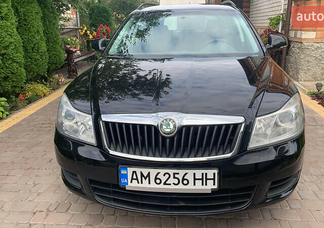 Чорний Шкода Октавія, об'ємом двигуна 1.6 л та пробігом 203 тис. км за 8900 $, фото 9 на Automoto.ua