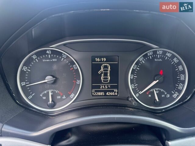 Чорний Шкода Октавія, об'ємом двигуна 1.8 л та пробігом 123 тис. км за 7800 $, фото 8 на Automoto.ua
