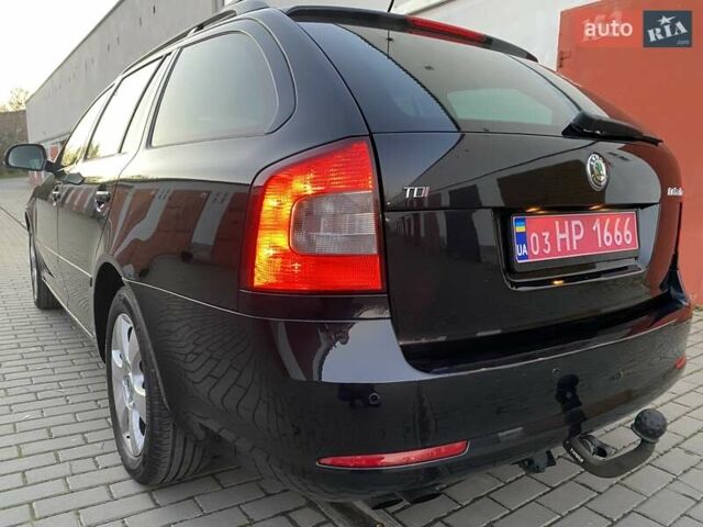 Черный Шкода Октавия, объемом двигателя 1.99 л и пробегом 277 тыс. км за 9450 $, фото 9 на Automoto.ua