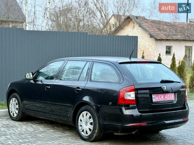 Черный Шкода Октавия, объемом двигателя 1.6 л и пробегом 202 тыс. км за 7490 $, фото 104 на Automoto.ua