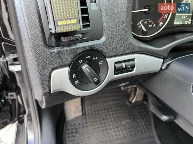 Черный Шкода Октавия, объемом двигателя 1.97 л и пробегом 316 тыс. км за 11500 $, фото 18 на Automoto.ua