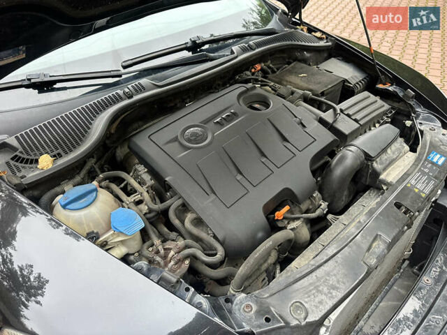 Черный Шкода Октавия, объемом двигателя 1.6 л и пробегом 224 тыс. км за 7500 $, фото 39 на Automoto.ua