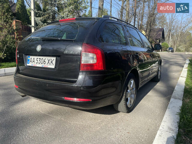 Черный Шкода Октавия, объемом двигателя 1.8 л и пробегом 216 тыс. км за 7600 $, фото 12 на Automoto.ua
