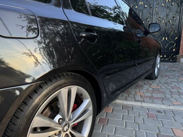 Чорний Шкода Октавія, об'ємом двигуна 2 л та пробігом 230 тис. км за 8500 $, фото 4 на Automoto.ua