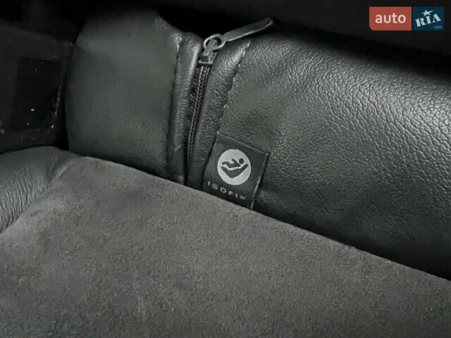 Черный Шкода Октавия, объемом двигателя 2 л и пробегом 229 тыс. км за 11650 $, фото 83 на Automoto.ua