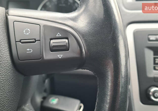 Черный Шкода Октавия, объемом двигателя 1.8 л и пробегом 220 тыс. км за 9700 $, фото 24 на Automoto.ua