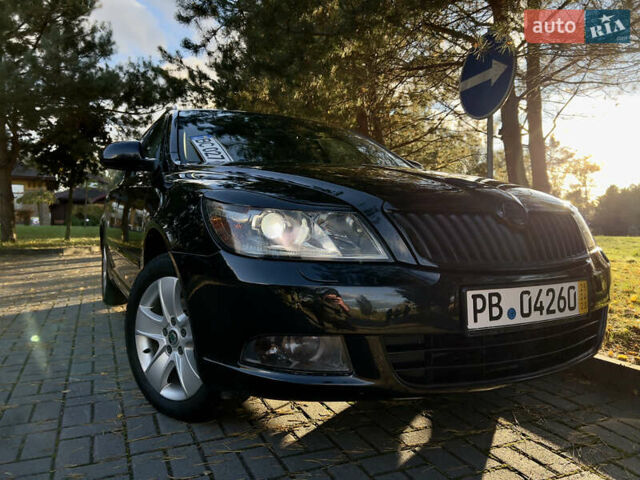 Чорний Шкода Октавія, об'ємом двигуна 1.6 л та пробігом 330 тис. км за 7499 $, фото 4 на Automoto.ua