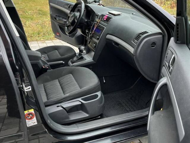 Чорний Шкода Октавія, об'ємом двигуна 1.4 л та пробігом 222 тис. км за 6700 $, фото 18 на Automoto.ua