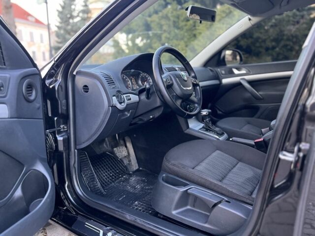 Чорний Шкода Октавія, об'ємом двигуна 1.6 л та пробігом 260 тис. км за 6700 $, фото 19 на Automoto.ua