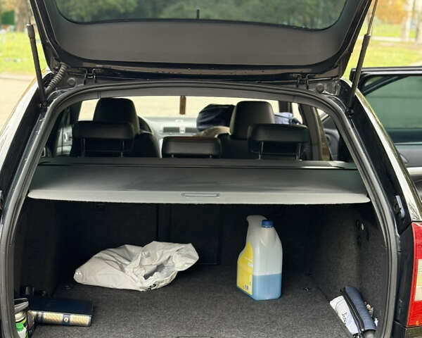 Шкода Октавия 2010 в Кривом Роге на Automoto.ua Черный Шкода Октавия, объемом двигателя 1.98 л и пробегом 201 тыс. км за 12000 $, фото 9 на Automoto.ua