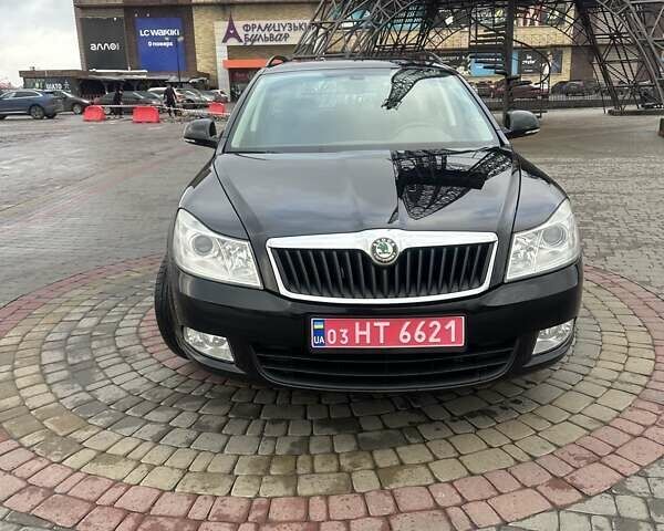 Черный Шкода Октавия, объемом двигателя 1.4 л и пробегом 233 тыс. км за 8199 $, фото 1 на Automoto.ua
