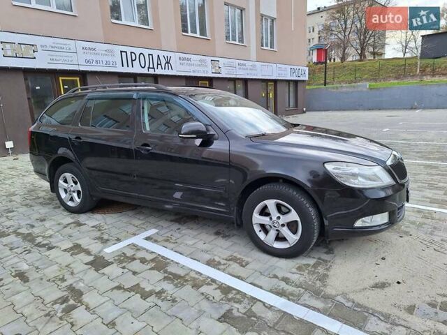 Шкода Октавія 2010 у Горохів на Automoto.ua Чорний Шкода Октавія, об'ємом двигуна 1.8 л та пробігом 310 тис. км за 6799 $, фото 2 на Automoto.ua