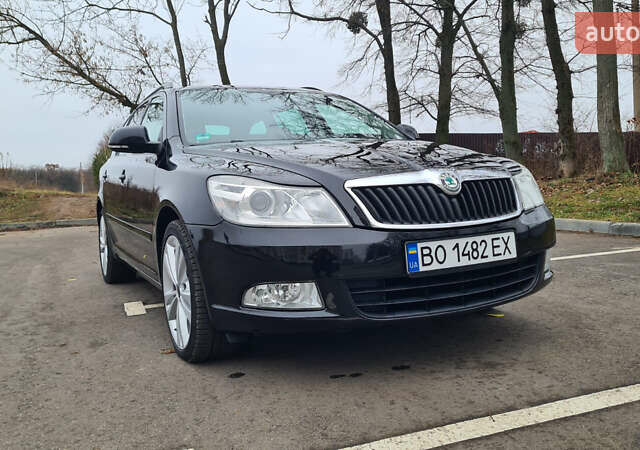 Черный Шкода Октавия, объемом двигателя 1.8 л и пробегом 220 тыс. км за 9700 $, фото 6 на Automoto.ua