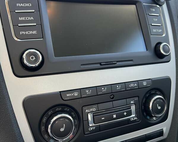 Чорний Шкода Октавія, об'ємом двигуна 2 л та пробігом 203 тис. км за 8900 $, фото 24 на Automoto.ua