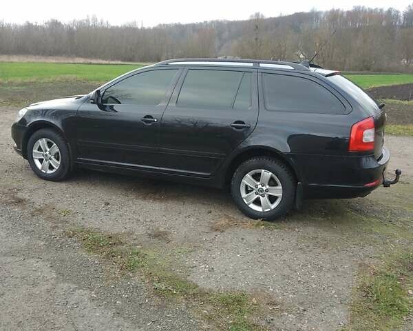 Чорний Шкода Октавія, об'ємом двигуна 1.6 л та пробігом 361 тис. км за 7800 $, фото 3 на Automoto.ua