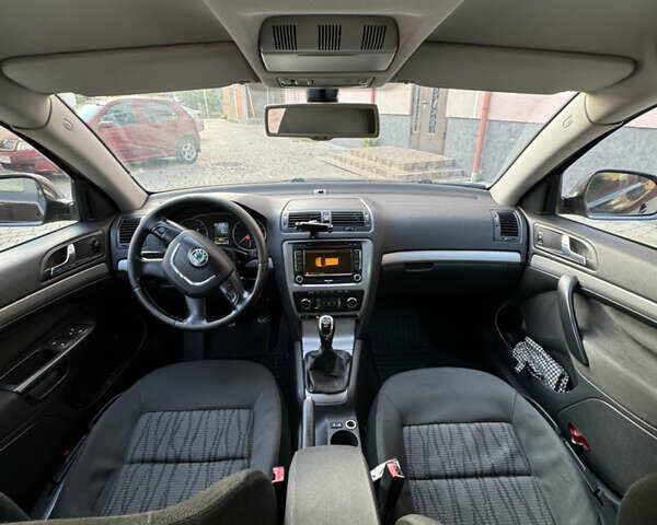 Шкода Октавія 2010 у Мукачеве на Automoto.ua Чорний Шкода Октавія, об'ємом двигуна 1.6 л та пробігом 290 тис. км за 6500 $, фото 6 на Automoto.ua