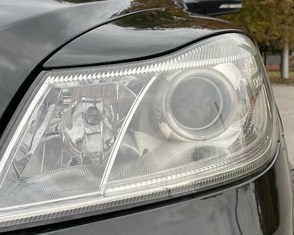 Чорний Шкода Октавія, об'ємом двигуна 1.6 л та пробігом 231 тис. км за 8500 $, фото 9 на Automoto.ua