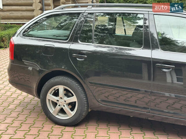 Черный Шкода Октавия, объемом двигателя 1.6 л и пробегом 224 тыс. км за 7500 $, фото 11 на Automoto.ua