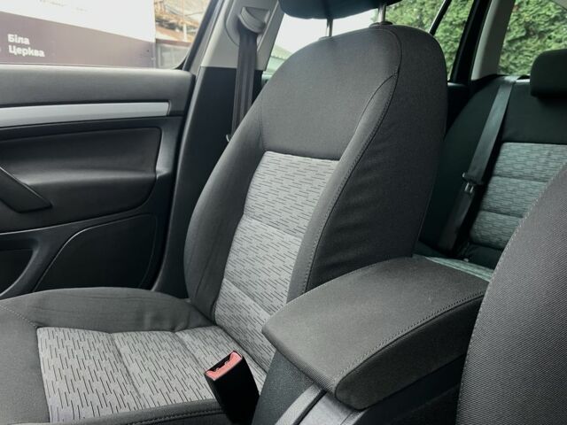 Чорний Шкода Октавія, об'ємом двигуна 0 л та пробігом 229 тис. км за 7800 $, фото 17 на Automoto.ua