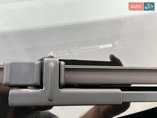 Черный Шкода Октавия, объемом двигателя 2 л и пробегом 265 тыс. км за 11950 $, фото 26 на Automoto.ua