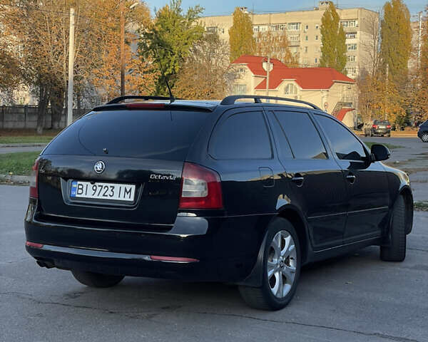 Черный Шкода Октавия, объемом двигателя 1.8 л и пробегом 260 тыс. км за 7300 $, фото 1 на Automoto.ua