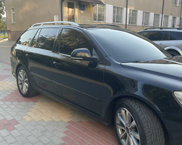Чорний Шкода Октавія, об'ємом двигуна 2 л та пробігом 272 тис. км за 9300 $, фото 4 на Automoto.ua
