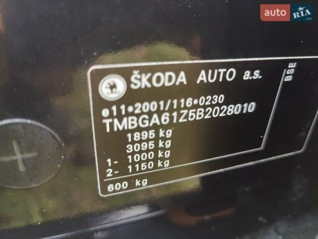 Чорний Шкода Октавія, об'ємом двигуна 1.6 л та пробігом 200 тис. км за 7800 $, фото 27 на Automoto.ua