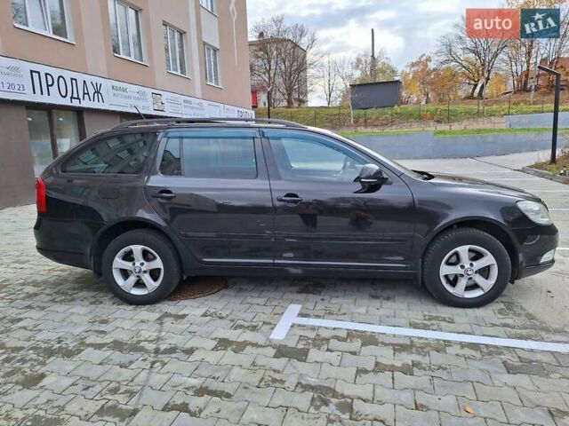 Шкода Октавія 2010 у Горохів на Automoto.ua Чорний Шкода Октавія, об'ємом двигуна 1.8 л та пробігом 310 тис. км за 6799 $, фото 8 на Automoto.ua