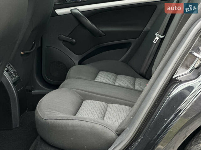 Чорний Шкода Октавія, об'ємом двигуна 1.6 л та пробігом 202 тис. км за 7650 $, фото 68 на Automoto.ua