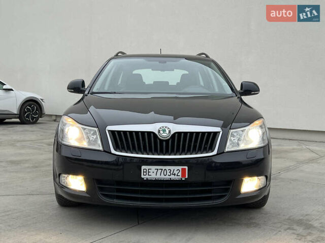 Черный Шкода Октавия, объемом двигателя 2 л и пробегом 229 тыс. км за 11650 $, фото 27 на Automoto.ua