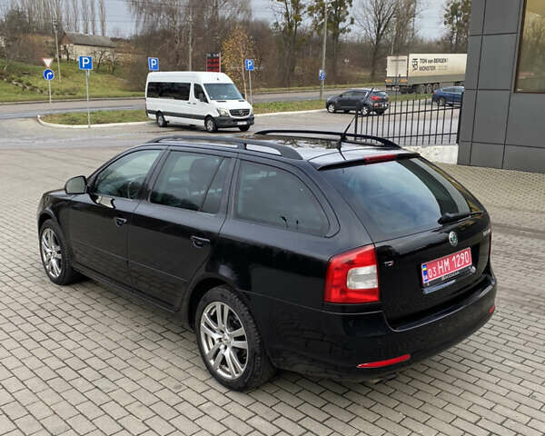 Чорний Шкода Октавія, об'ємом двигуна 2 л та пробігом 241 тис. км за 8800 $, фото 2 на Automoto.ua